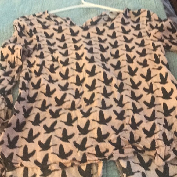 H&M pink women’s shirt - Picture 1 of 1